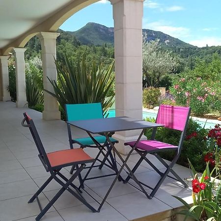 La Benvingude Bed & Breakfast Nyons Dış mekan fotoğraf