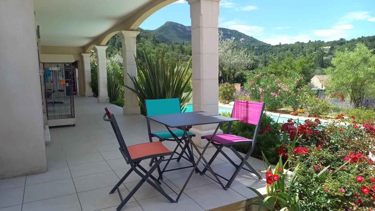 La Benvingude Bed & Breakfast Nyons Dış mekan fotoğraf